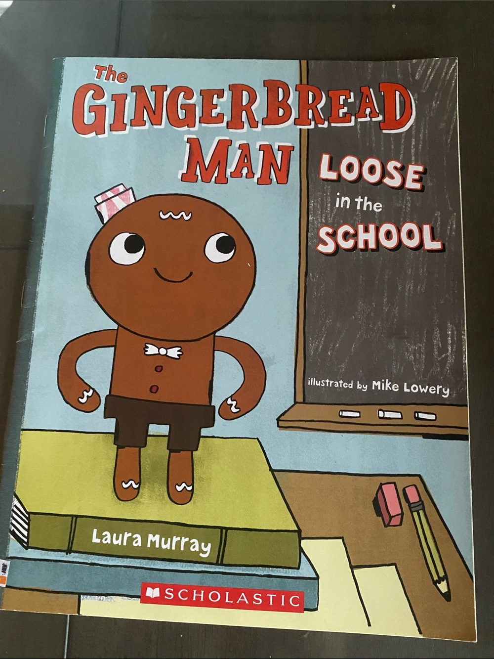 Scholastic The Gingerbread Man Book loose in school